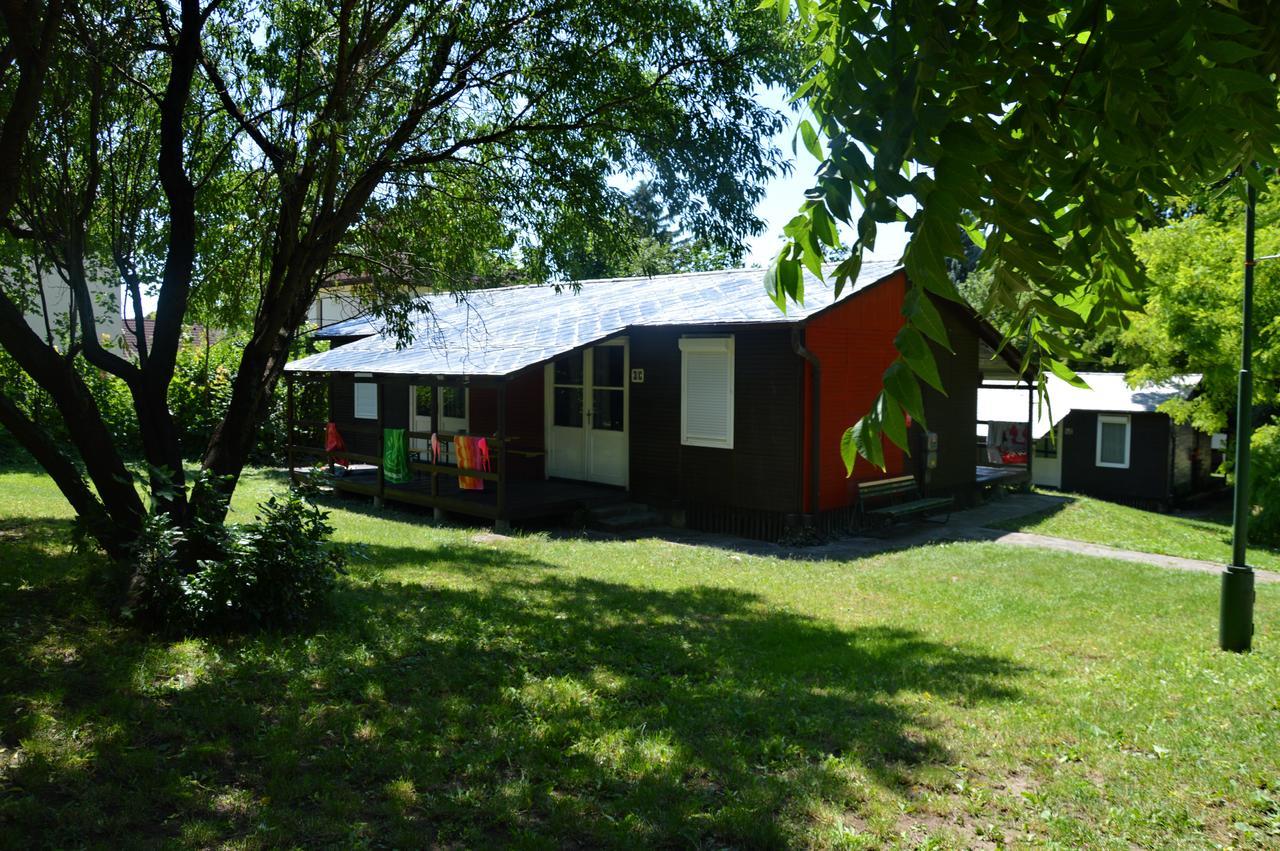 Bed and Breakfast Arnyas Park Apartmanhaz Balatonalmádi Exterior foto