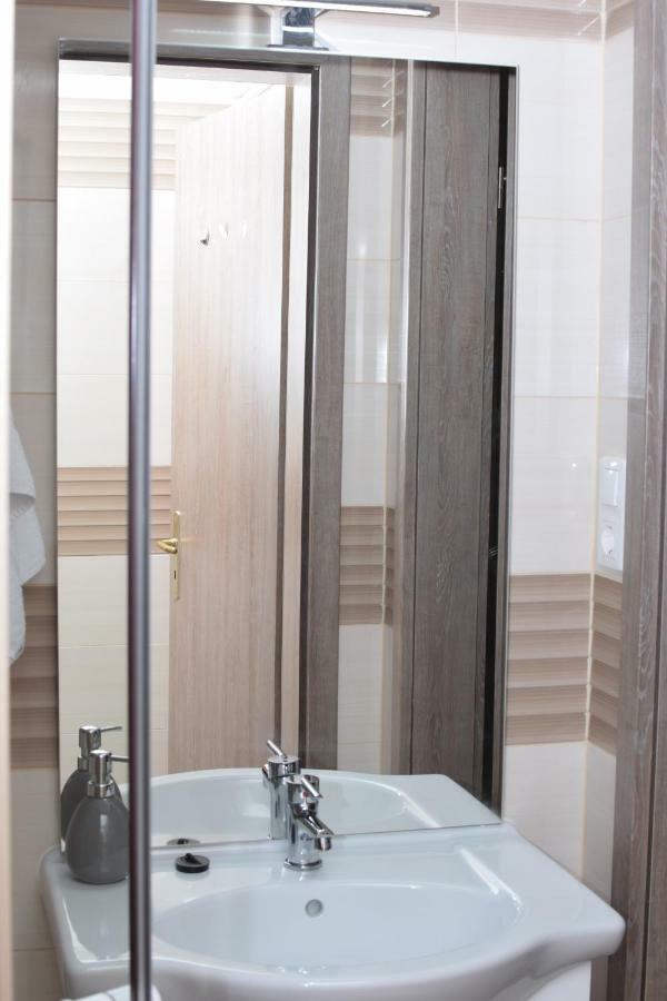 Bed and Breakfast Arnyas Park Apartmanhaz Balatonalmádi Exterior foto